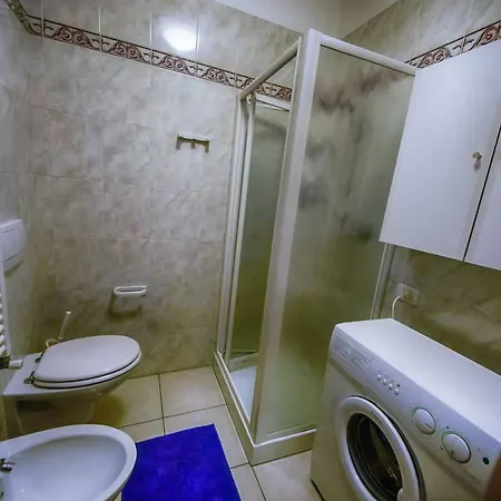 Casa Lucia Centro Deluxe Appartamento *